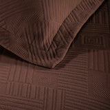 Lightweight Cotton Bedspread Sets 3-Piece Geometric Fret Jacquard Matelassé Scalloped