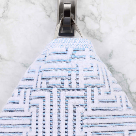 Cotton Modern Geometric Jacquard Plush Absorbent 3-Piece Towel Set
