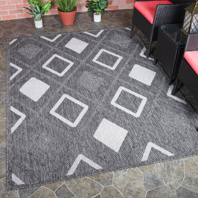 Daelyn Diamond Lattice Area Rug Modern Indoor Outdoor Rugs