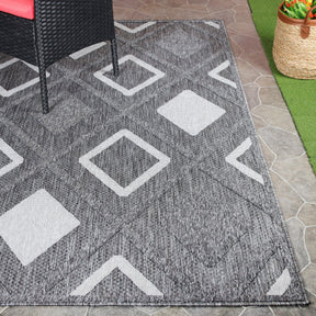 Daelyn Diamond Lattice Area Rug Modern Indoor Outdoor Rugs