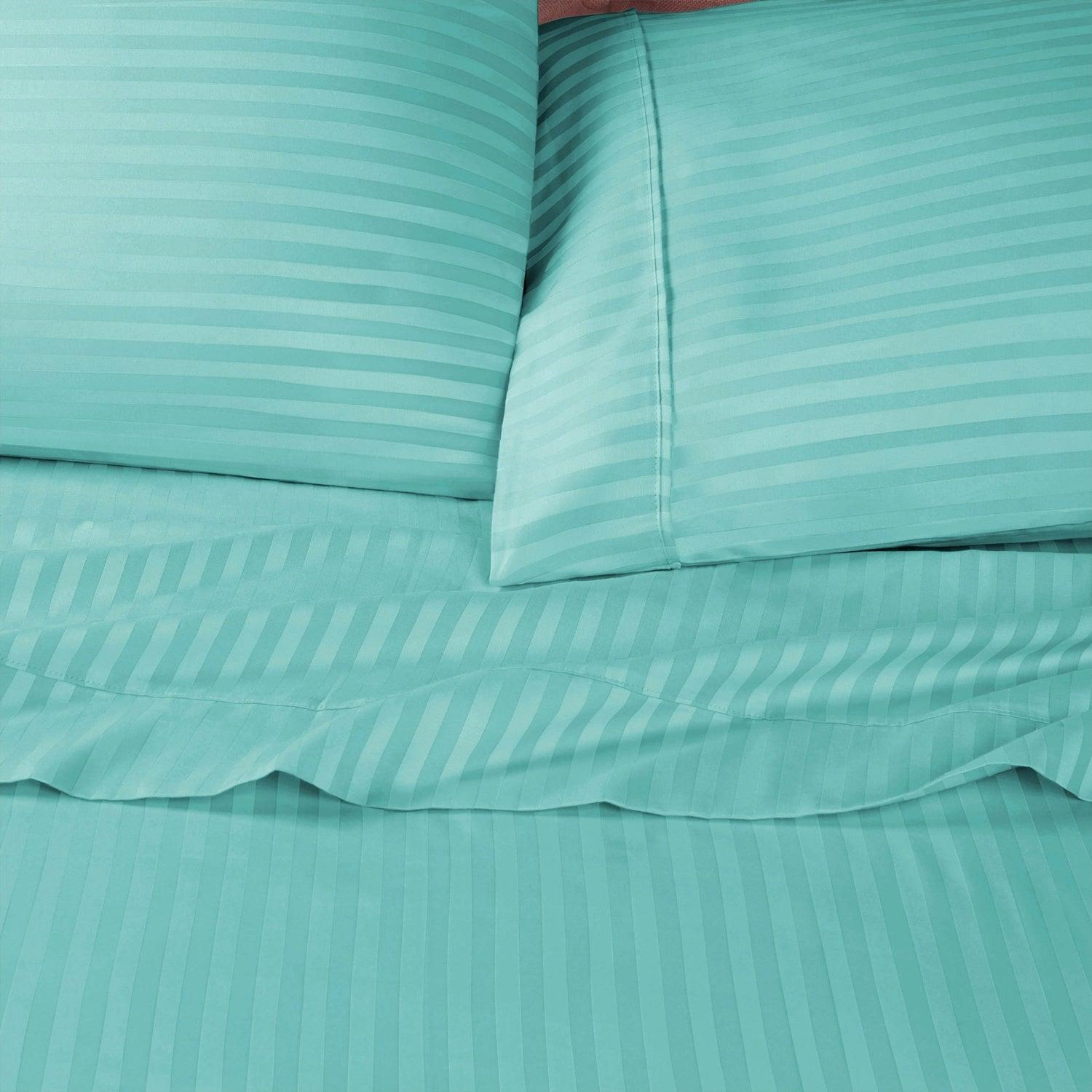 100% Egyptian Cotton Pillow Protectors, Set Of 2 | 600 Thread Count, Standard Size, Zippered & Hypoallergenic