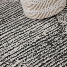 Elio Modern Geometric Indoor Area Rug or Runner Rug