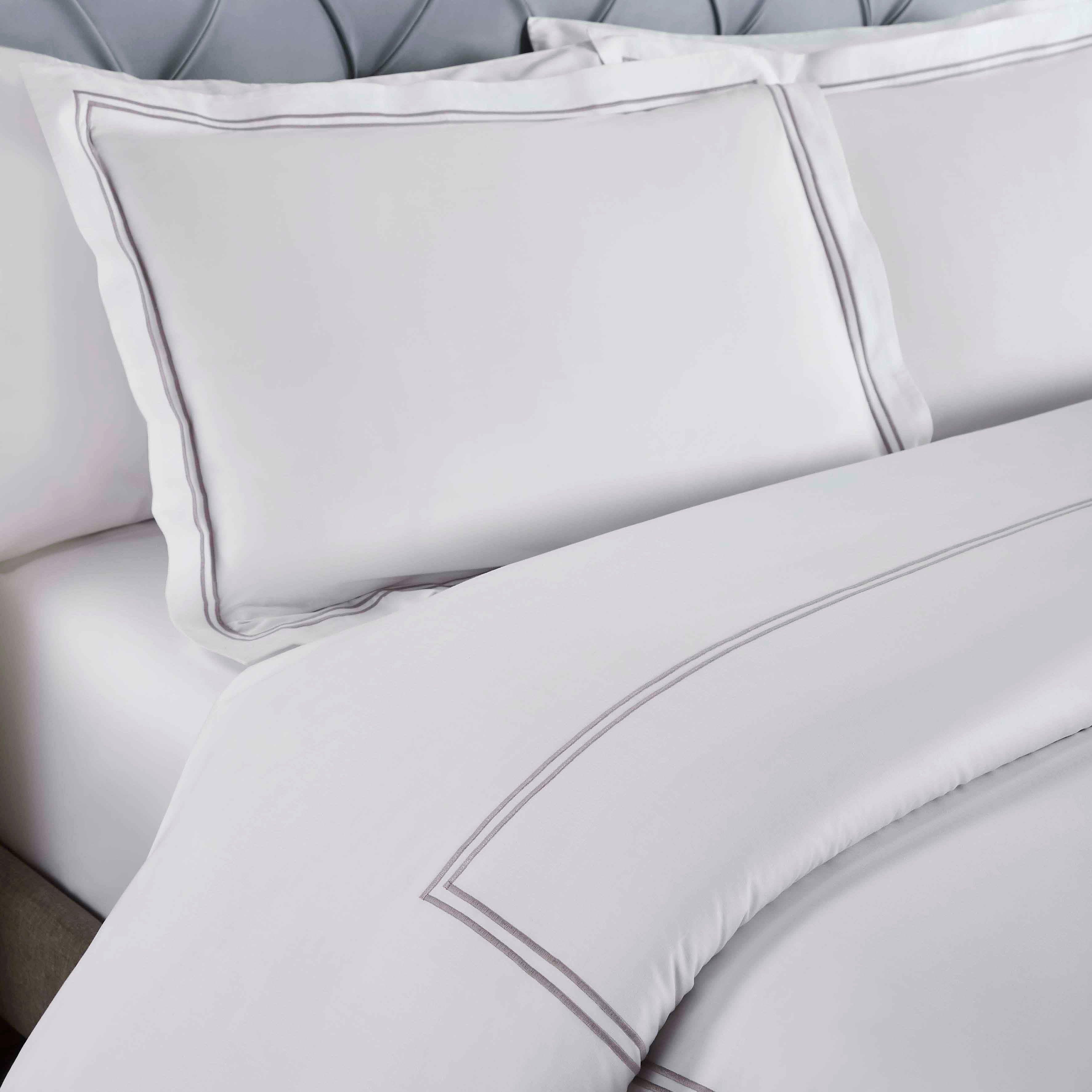Fieldstone Cotton Two-Line Embroidered 3 Piece Duvet Cover Set