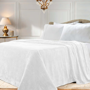 Fleece Plush Medium Weight Fluffy Soft Solid Decorative Blanket