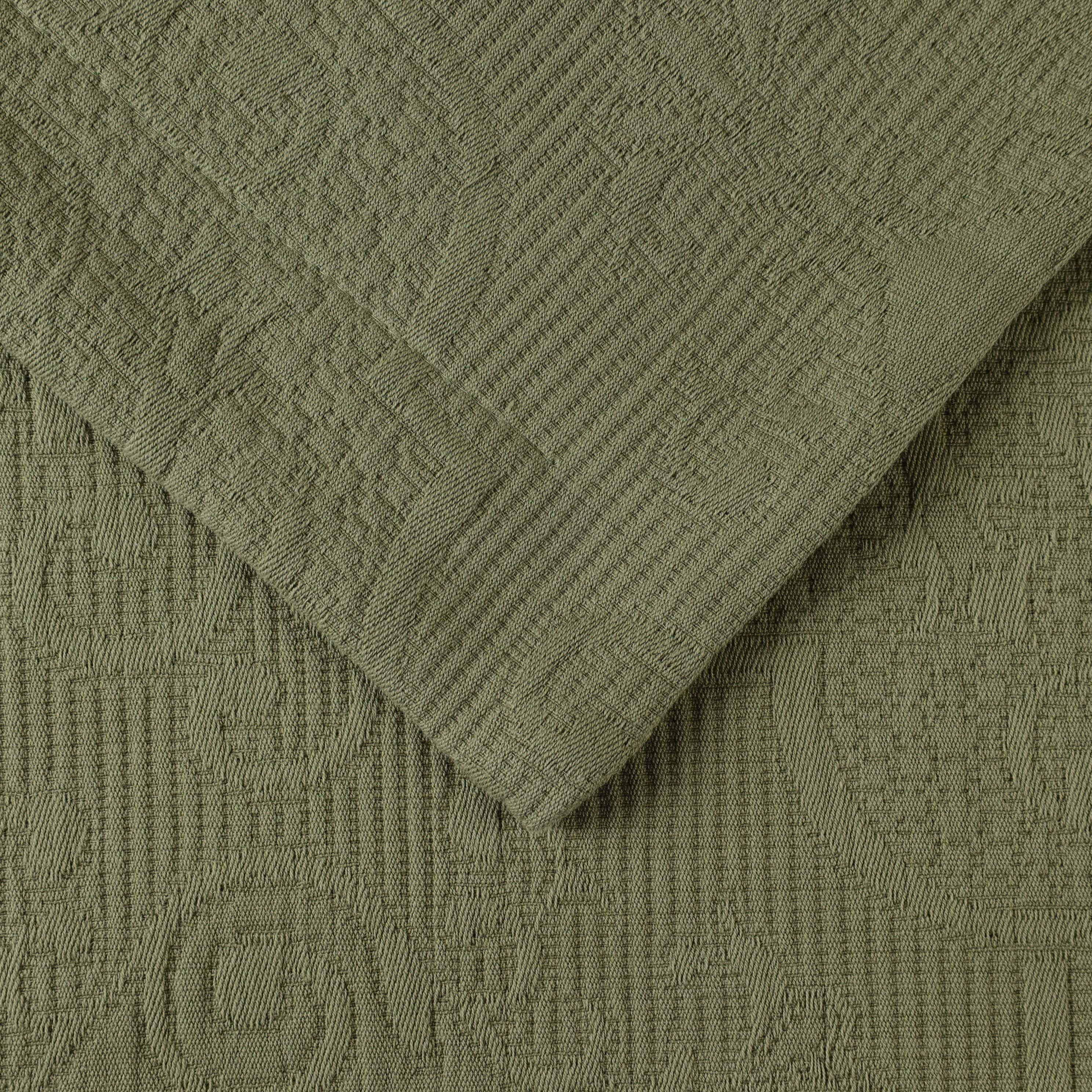 Florin Cotton Matelasse Weave Jacquard Scroll Medallion Bedspread Set