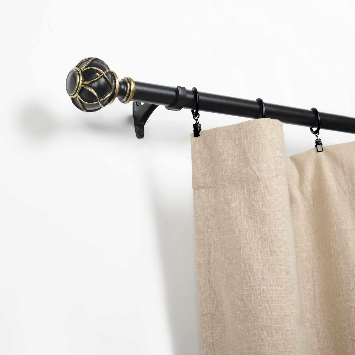 Friedrich Black and Gold Expandable Curtain Rod