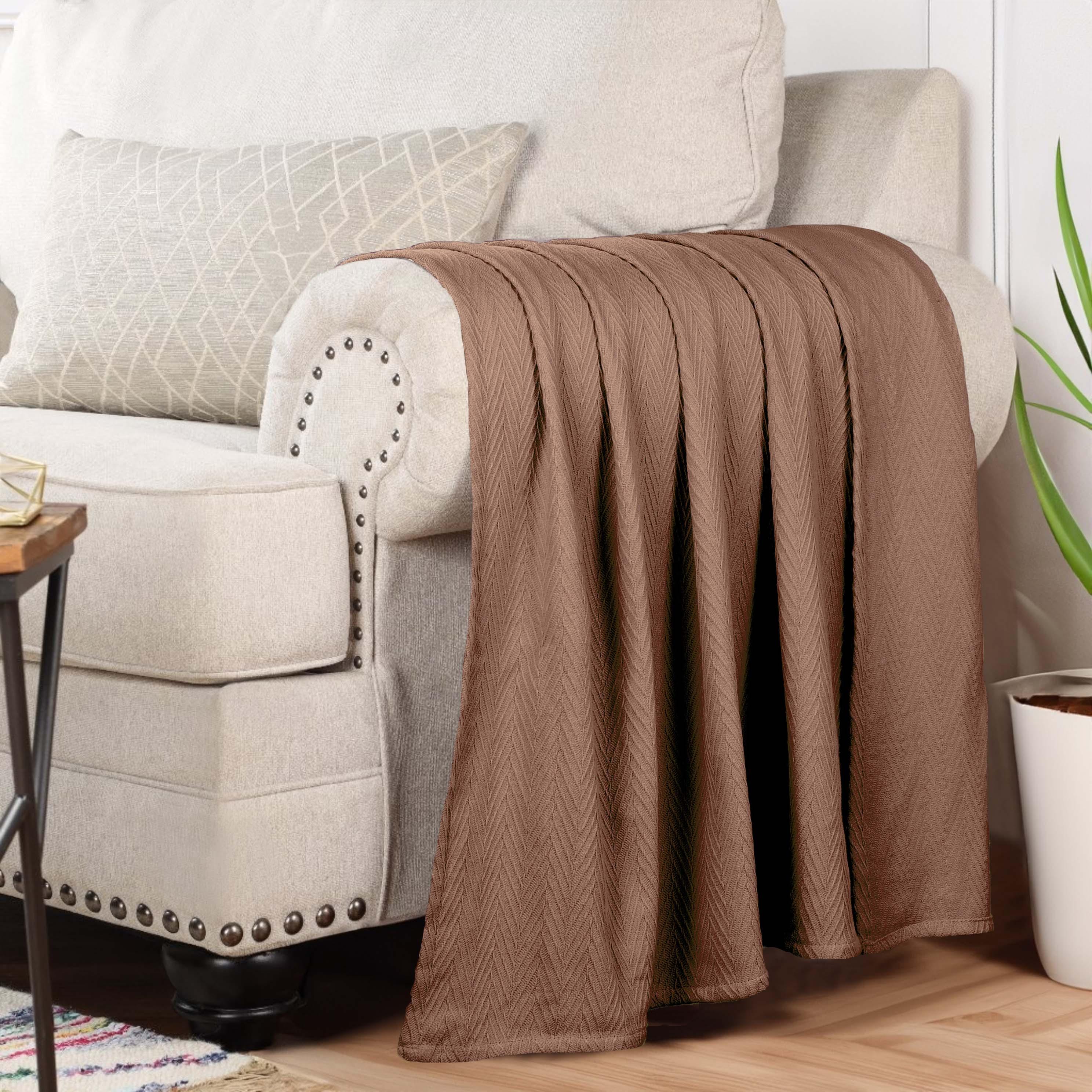 Metro Chevron Zig-Zag Modern All-Season Cotton Blanket
