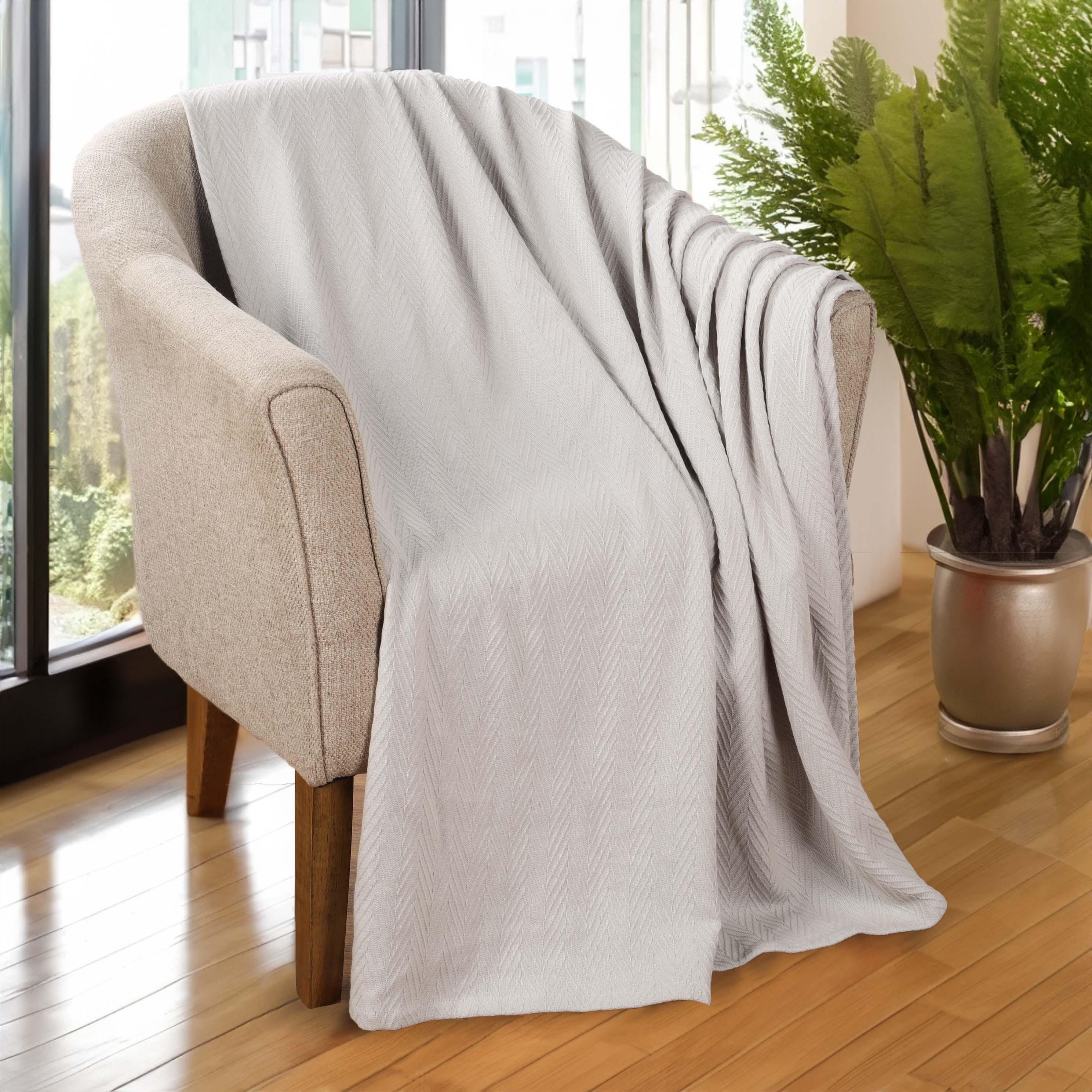 Metro Chevron Zig-Zag Modern All-Season Cotton Blanket