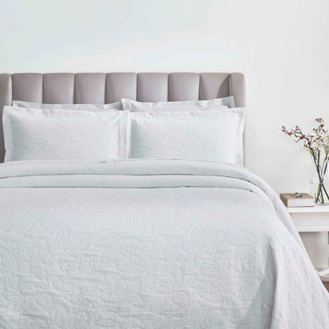 Cotton Bedspread Sets 3-Piece Hibiscus Floral Jacquard Matelassé