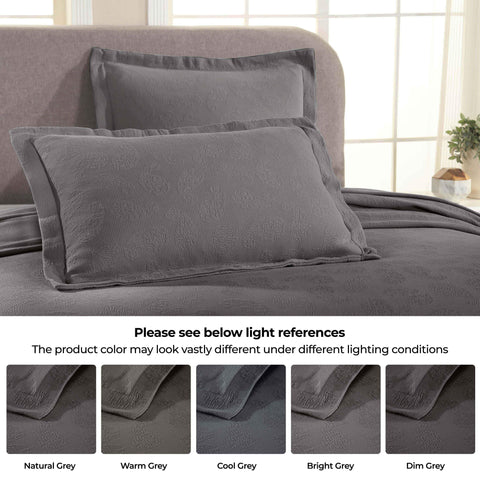Lightweight Cotton Bedspread Set 3-Piece Paisley Jacquard Matelassé