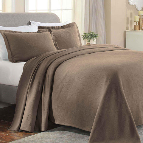 Lightweight Cotton Bedspread Set 3-Piece Paisley Jacquard Matelassé