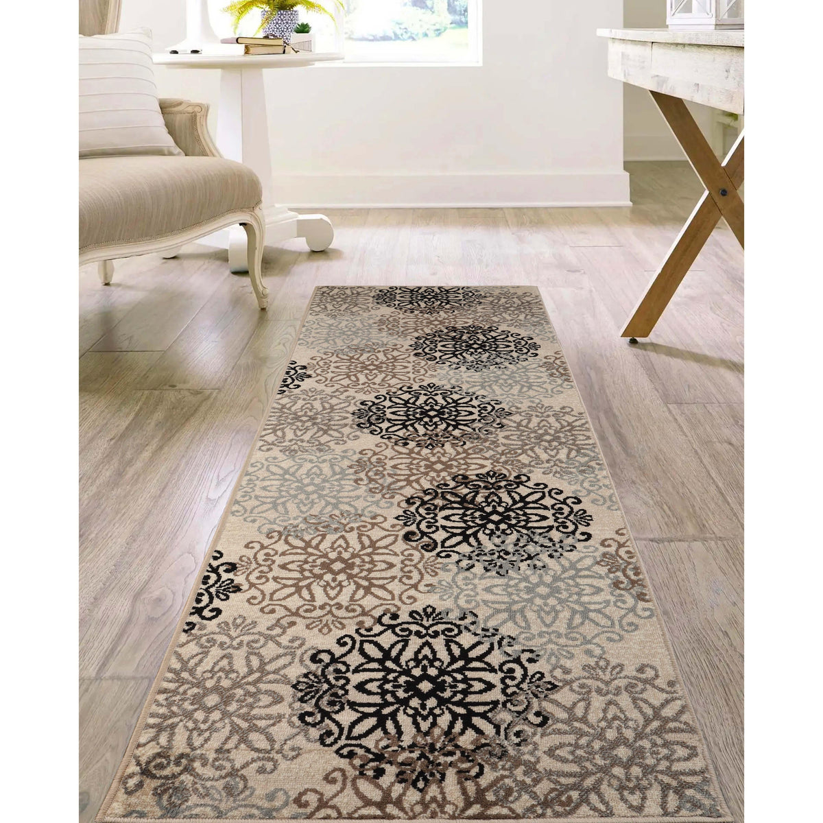 Leigh Non-Slip Modern Floral Medallion Indoor Washable Area Rug