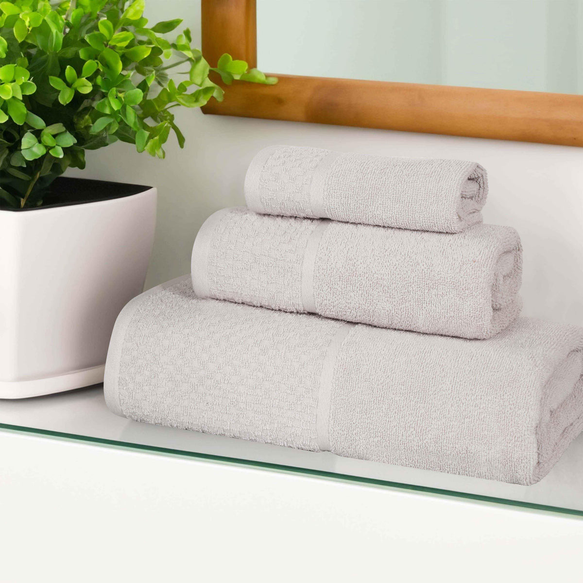 Lodie Cotton Plush Absorbent Jacquard Solid 3 Piece Assorted Towel Set