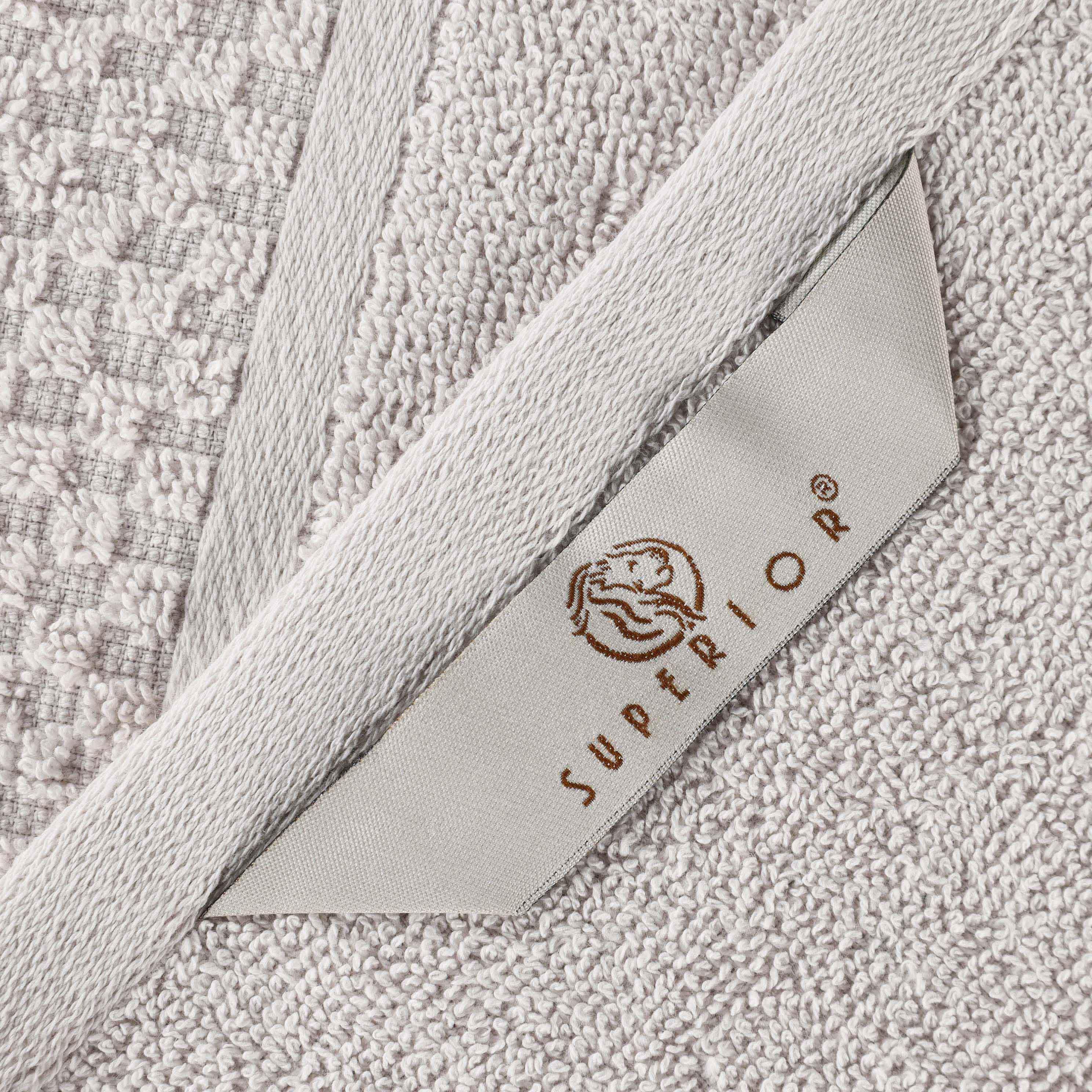Lodie Cotton Plush Absorbent Jacquard Solid 3 Piece Assorted Towel Set