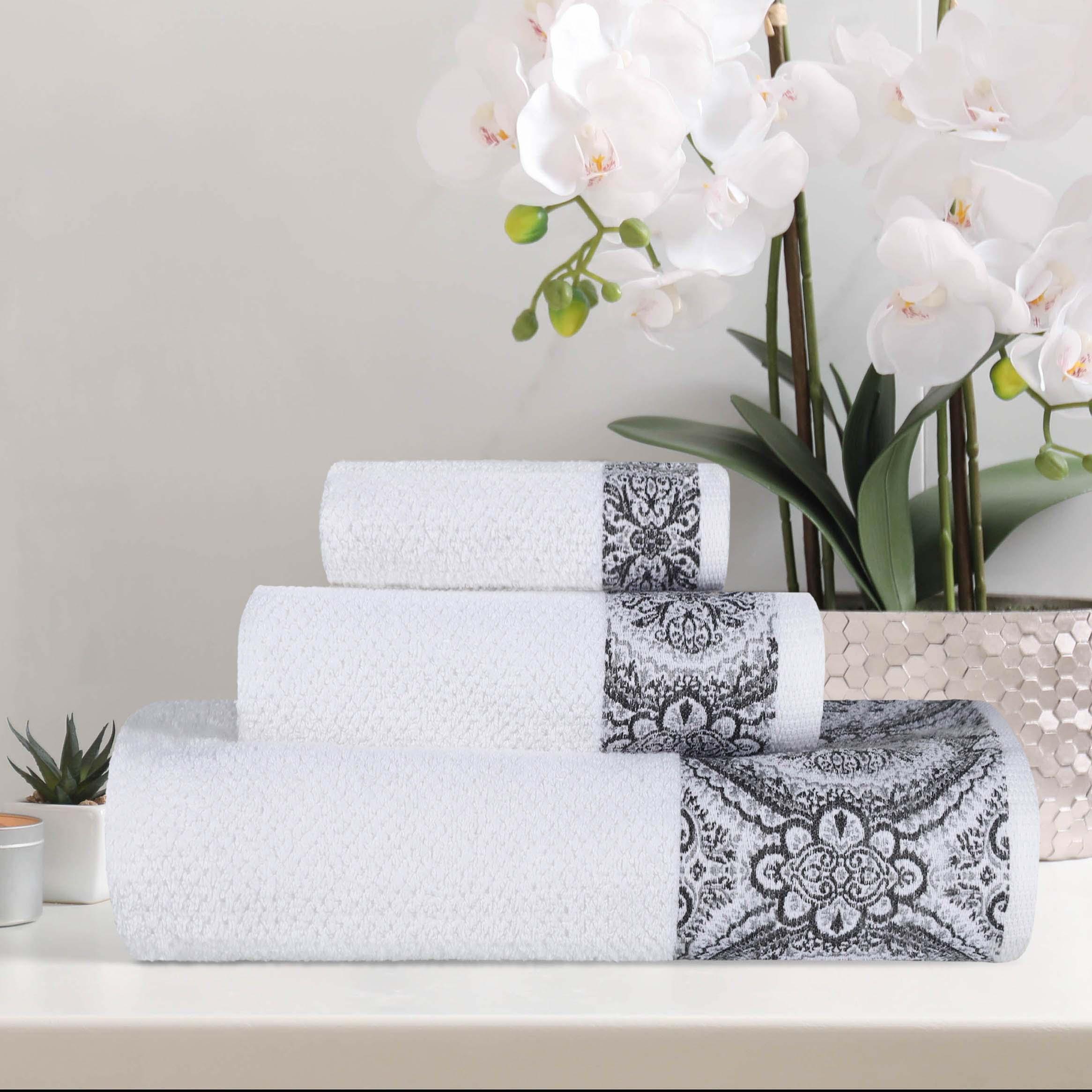 Medallion Cotton Jacquard Textured Soft Absorbent 3 Piece Towel Set