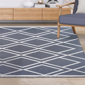 Modern Diamond Lattice Indoor/ Outdoor Area Rug