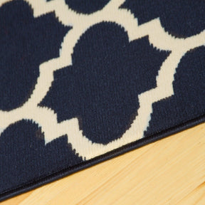 Modern Quatrefoil Geometric Lattice Indoor Area Rug
