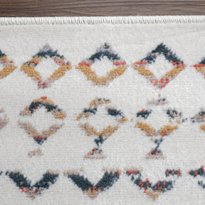 Numair Abstract Geometric Diamonds Indoor Area Rug or Runner Rug