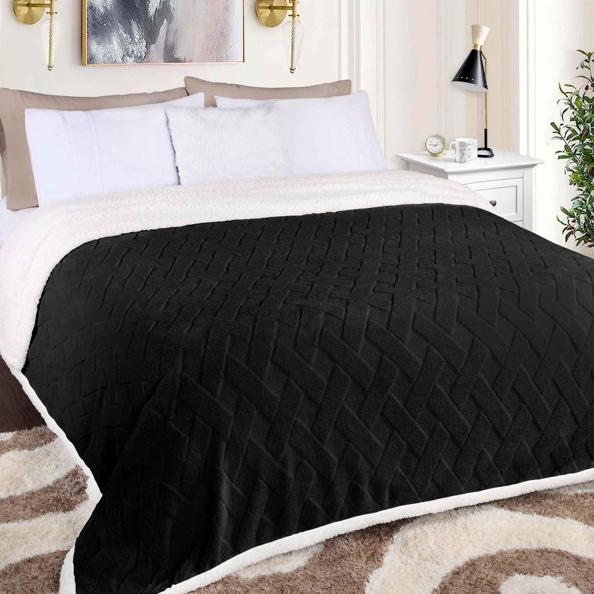 Nuuk Jacquard Lattice Fleece Plush Fluffy Sherpa Reversible Blanket