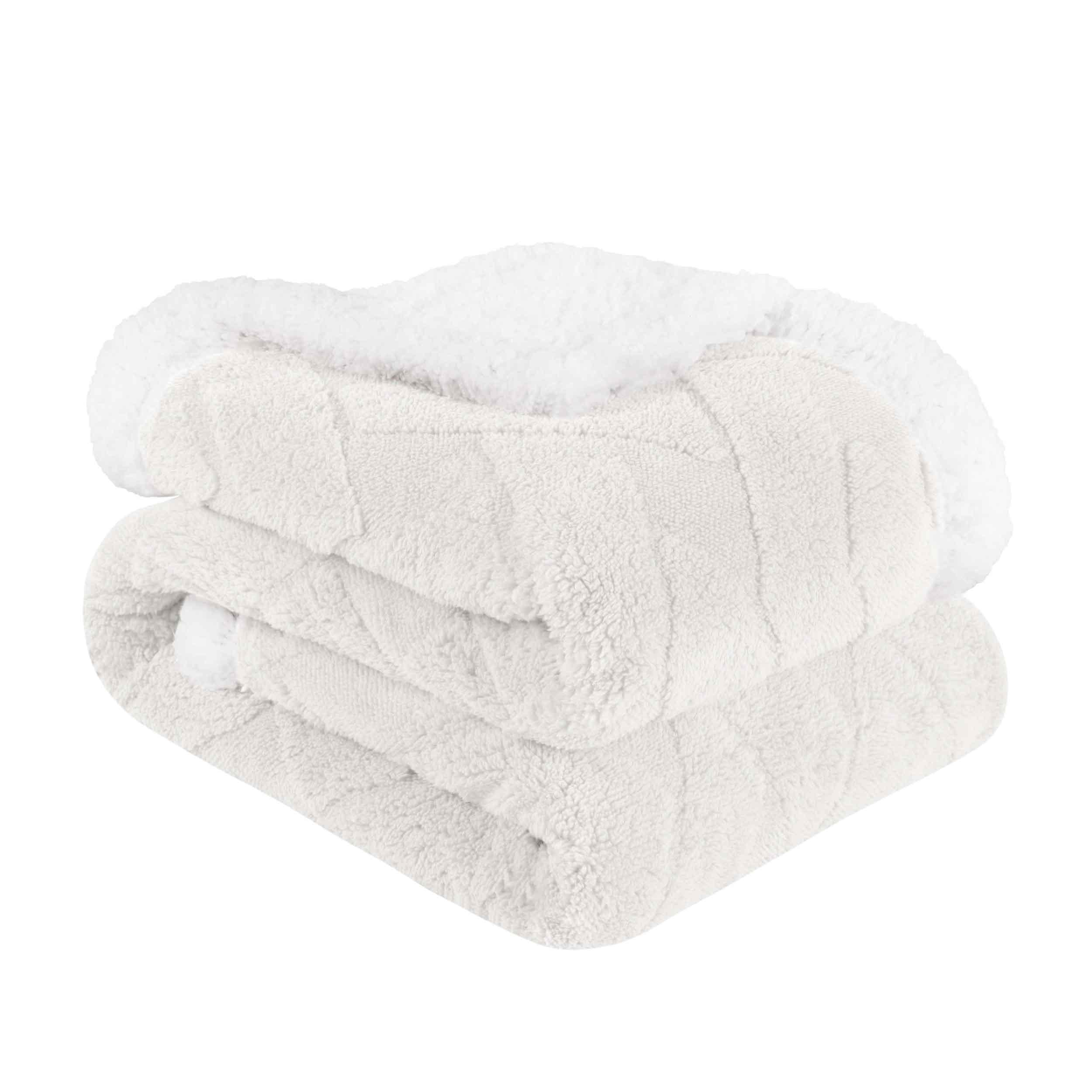 Nuuk Jacquard Lattice Fleece Plush Fluffy Sherpa Reversible Blanket