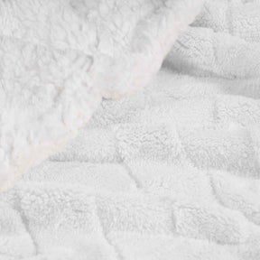 Nuuk Jacquard Lattice Fleece Plush Fluffy Sherpa Reversible Blanket