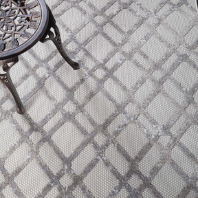 Paxson Geometric Diamond Lattice Indoor Outdoor Area Rug