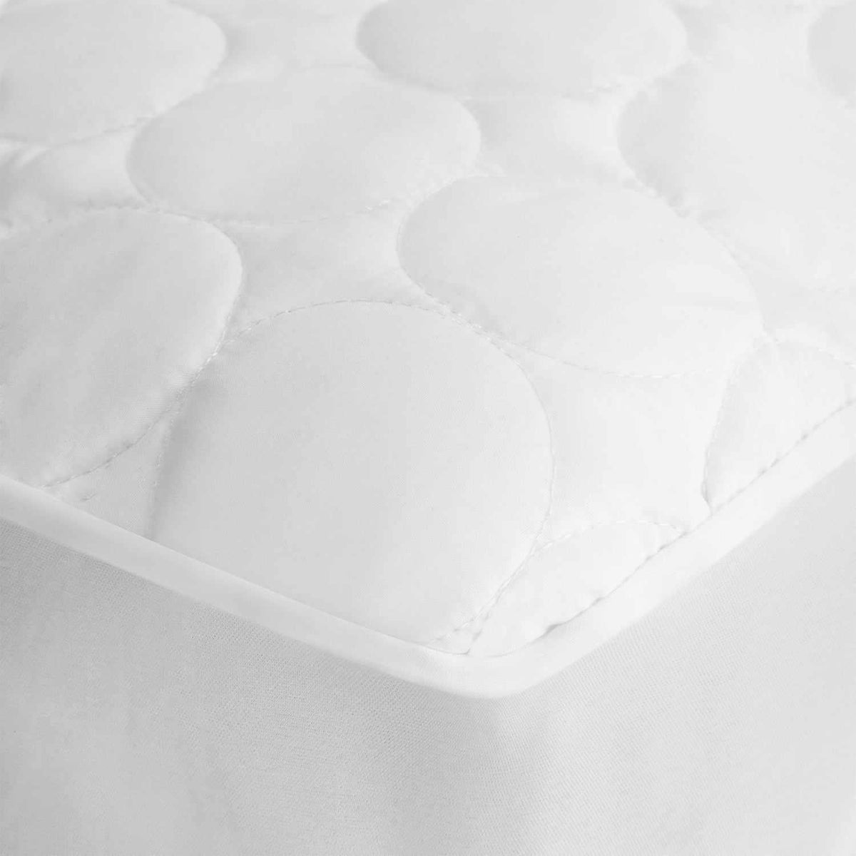 Quilted Down Alternative Microfiber Deep Pocket Mattress Pad