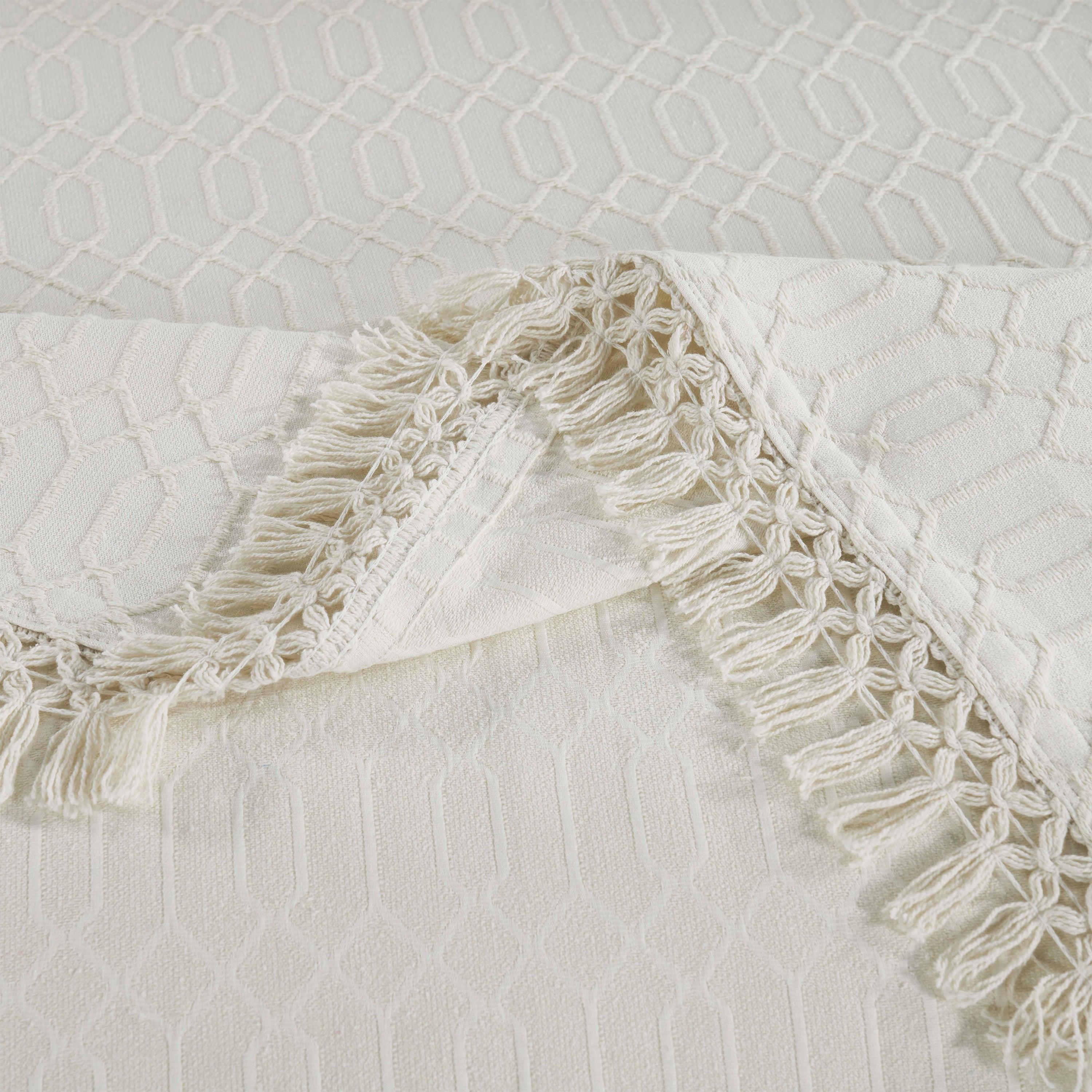 Remi Cotton Blend Jacquard Geometric Fringe Bedspread Set