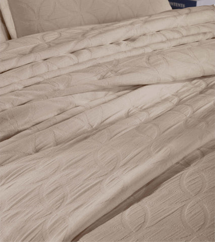 Lightweight Cotton Bedspread Sets 3-Piece Serenity Wedding Ring Jacquard Matelassé