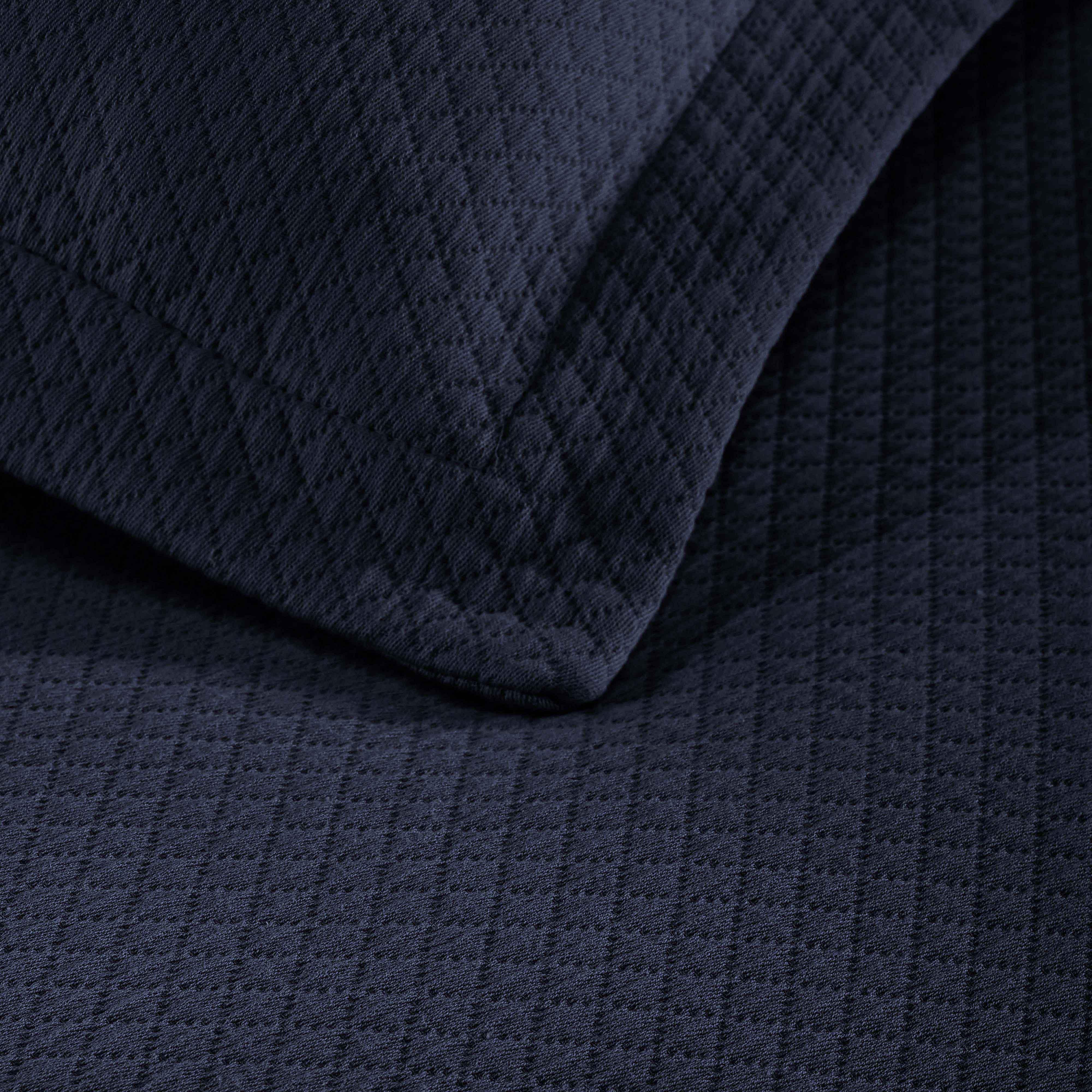 Solitaire Jacquard Matelassé Cotton Diamond Solitaire Bedspread Set