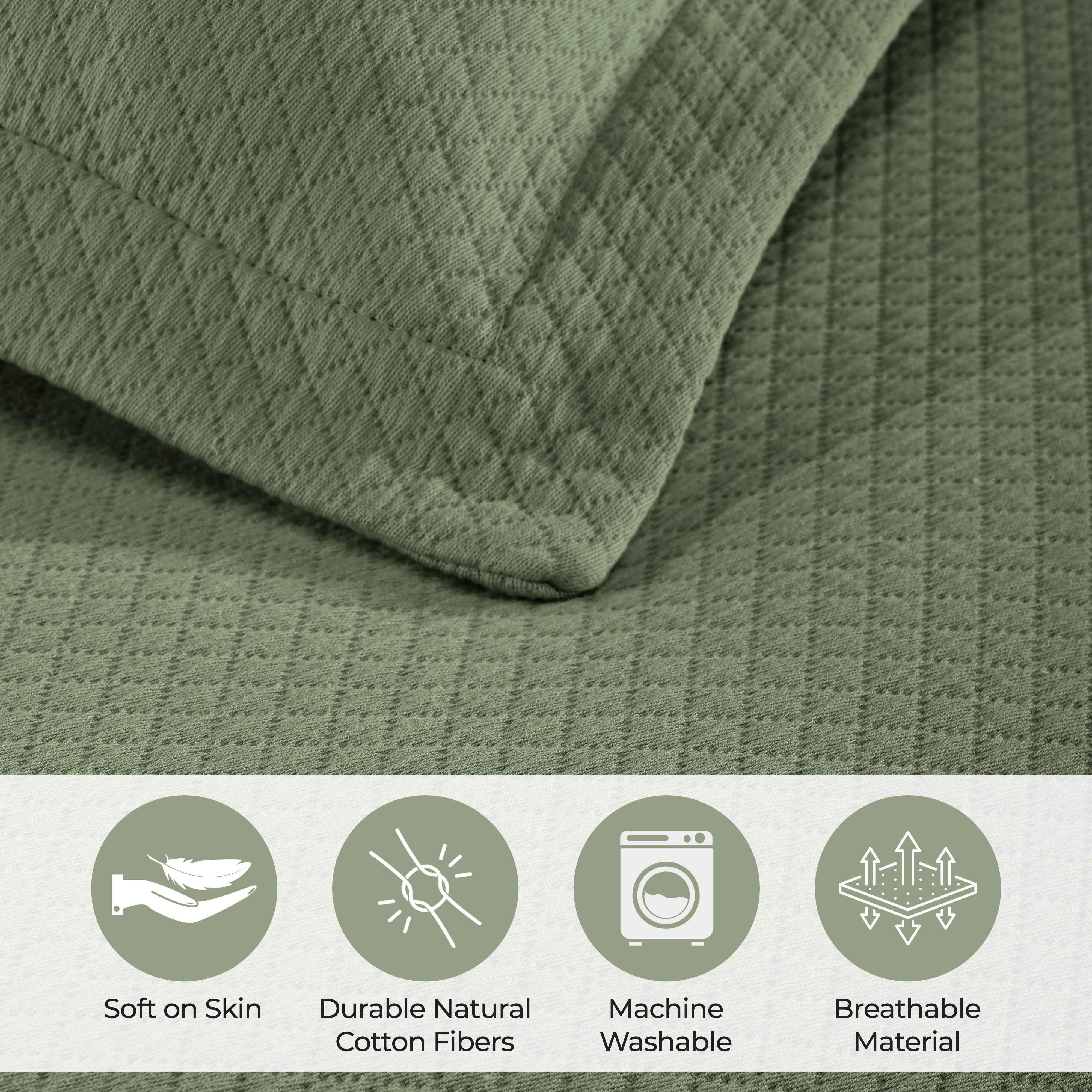 Solitaire Jacquard Matelassé Cotton Diamond Solitaire Bedspread Set