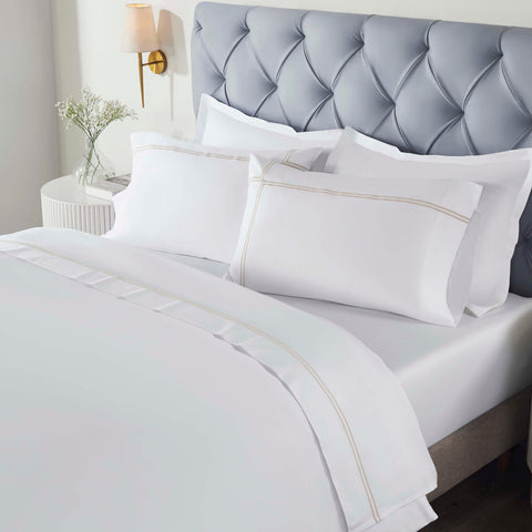 100% Cotton Bed Sheet Set Two-Line Embroidered Deep Pocket Spring Blooms