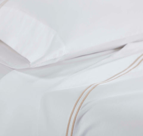 100% Cotton Bed Sheet Set Two-Line Embroidered Deep Pocket Spring Blooms