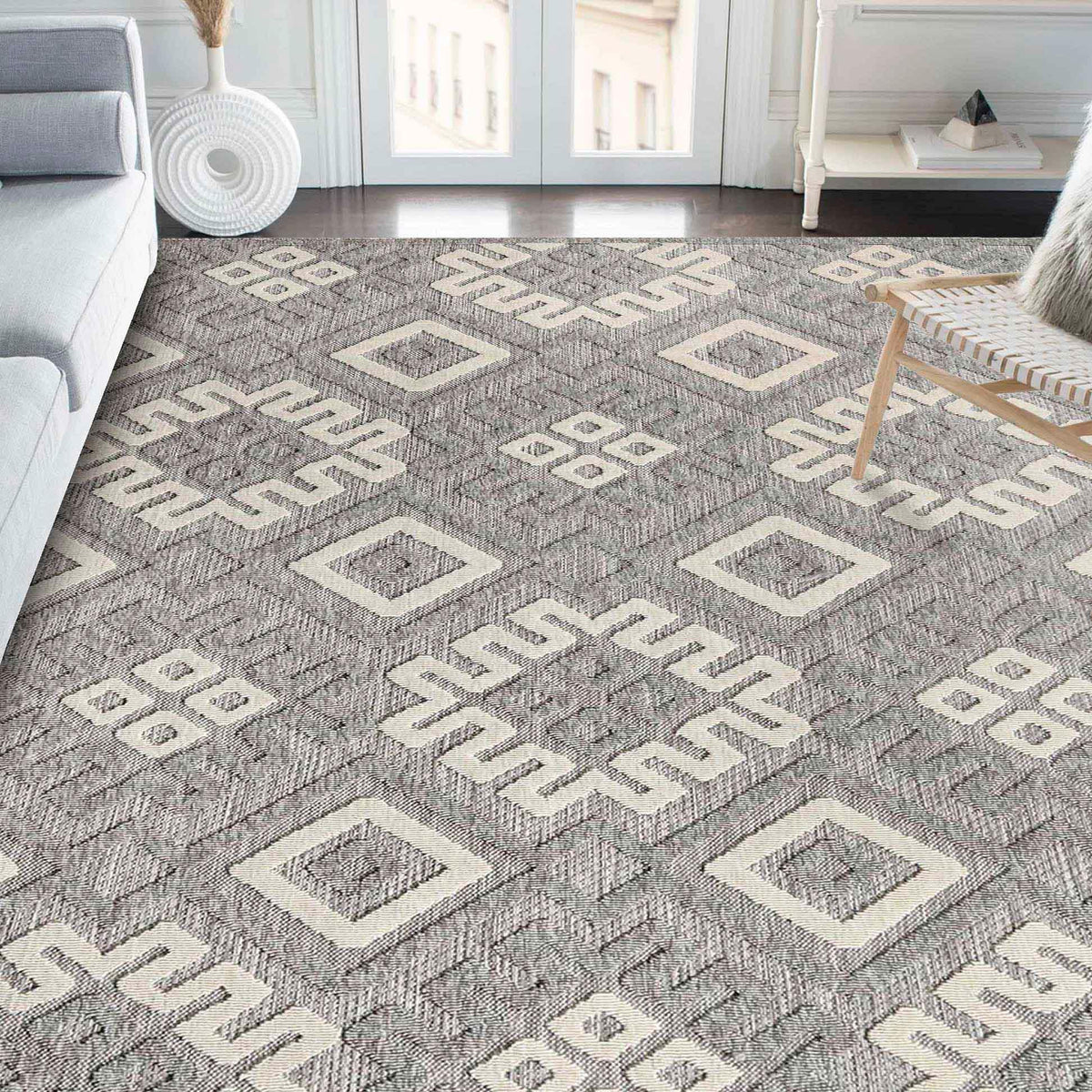 Sterling Modern Geometric Diamonds Indoor/Outdoor Area Rug