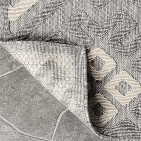 Sterling Modern Geometric Diamonds Indoor/Outdoor Area Rug