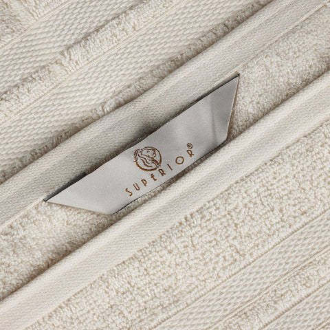 Ultra Soft Cotton Absorbent Solid Bath Towel Set of 4