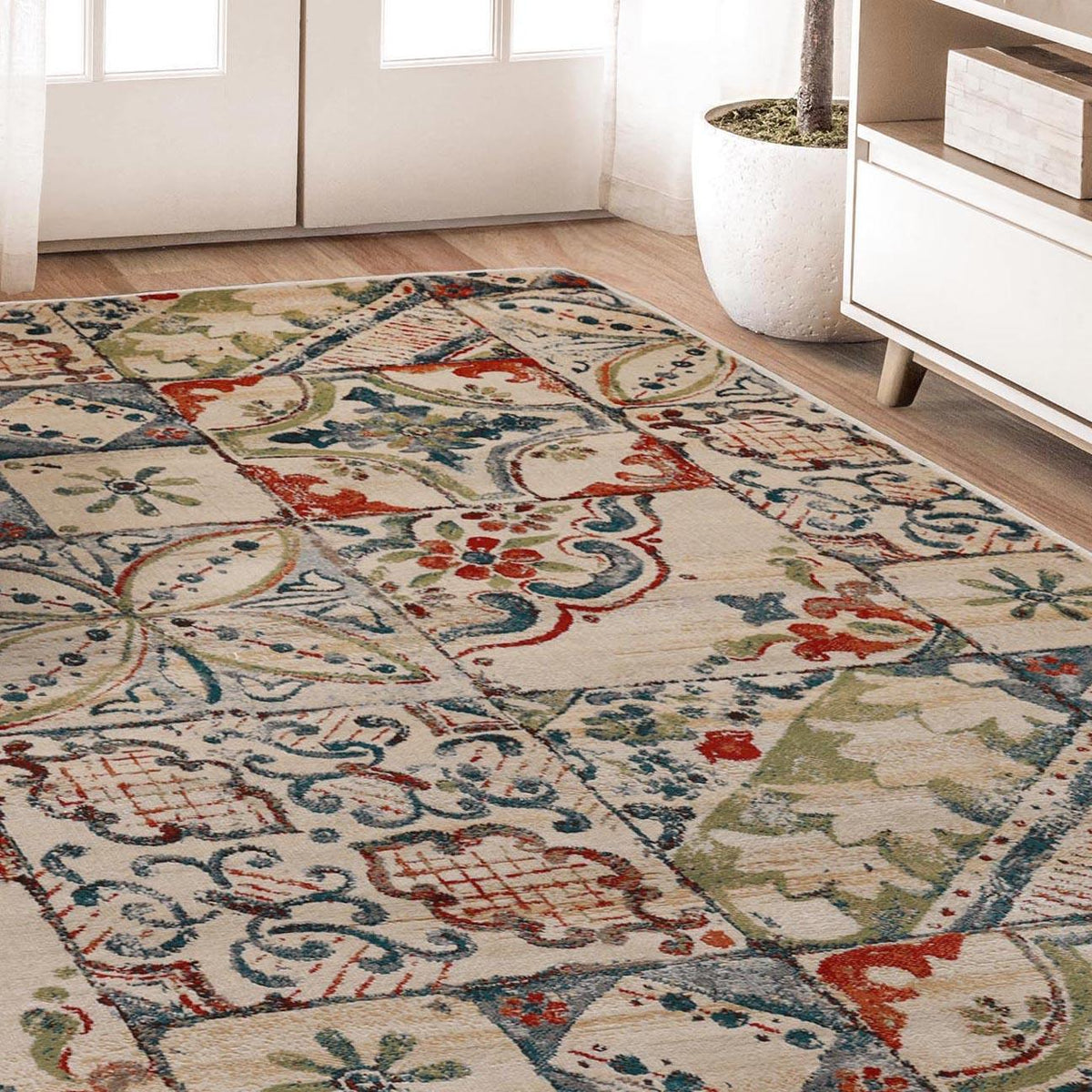 Vanessa Vintage Floral Patchwork Indoor Area Rug Or Runner Rug