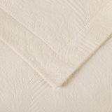 Victory Cotton Matelasse Scrolling Medallion Airy Bedspread Set
