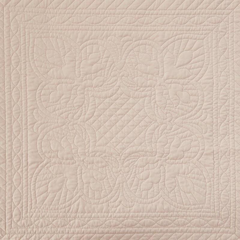 King Size 3 Piece Reversible Scalloped Edges Microfiber Quilt Set in Blush
