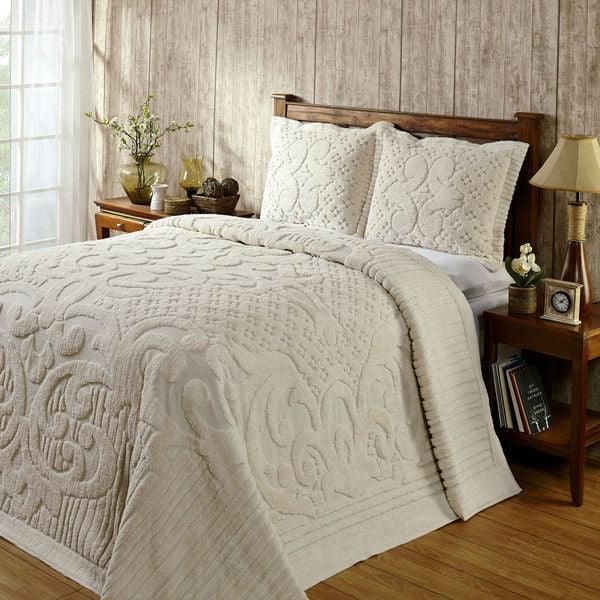 Queen size 100-Percent Cotton Chenille Bedspread with Tufted Scrolls in Ivory - beddingbag.com