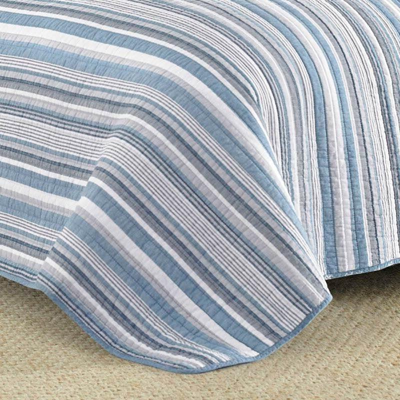 Twin 2 Piece Nautical Anchor Blues 100-Percent Cotton Reversible Quilt Set - beddingbag.com