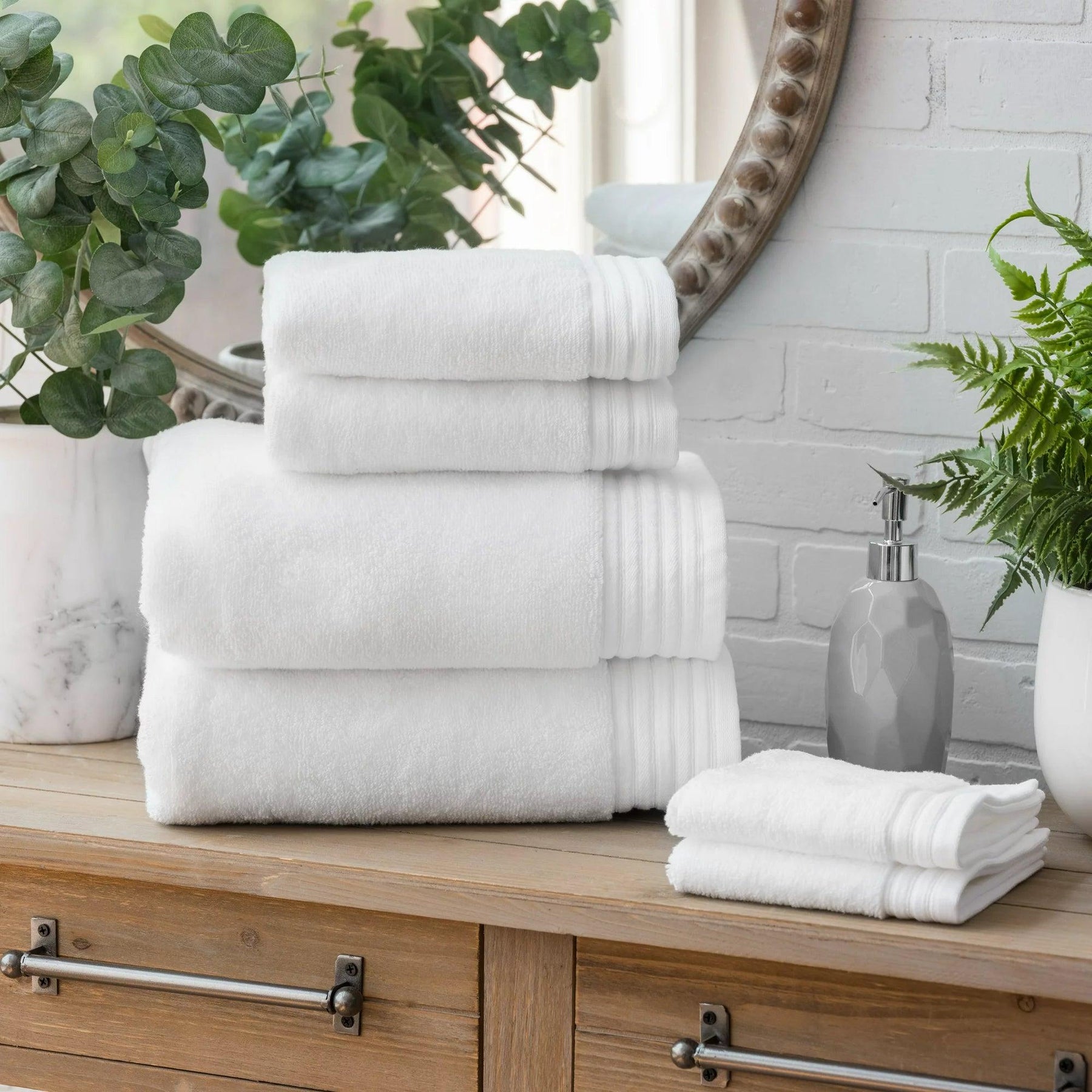Egyptian Cotton Hand/Wash Towel Set of 4 - White - beddingbag.com