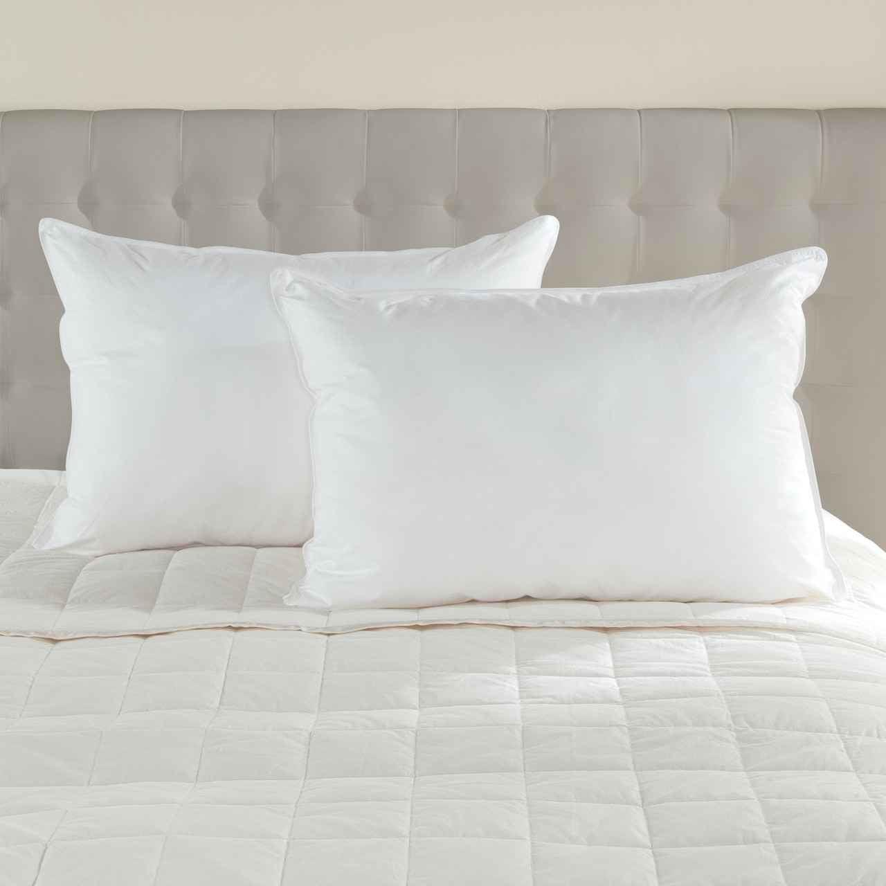 Goose Down Hotel Pillow for Back Sleepers (Hypoallergenic) - beddingbag.com