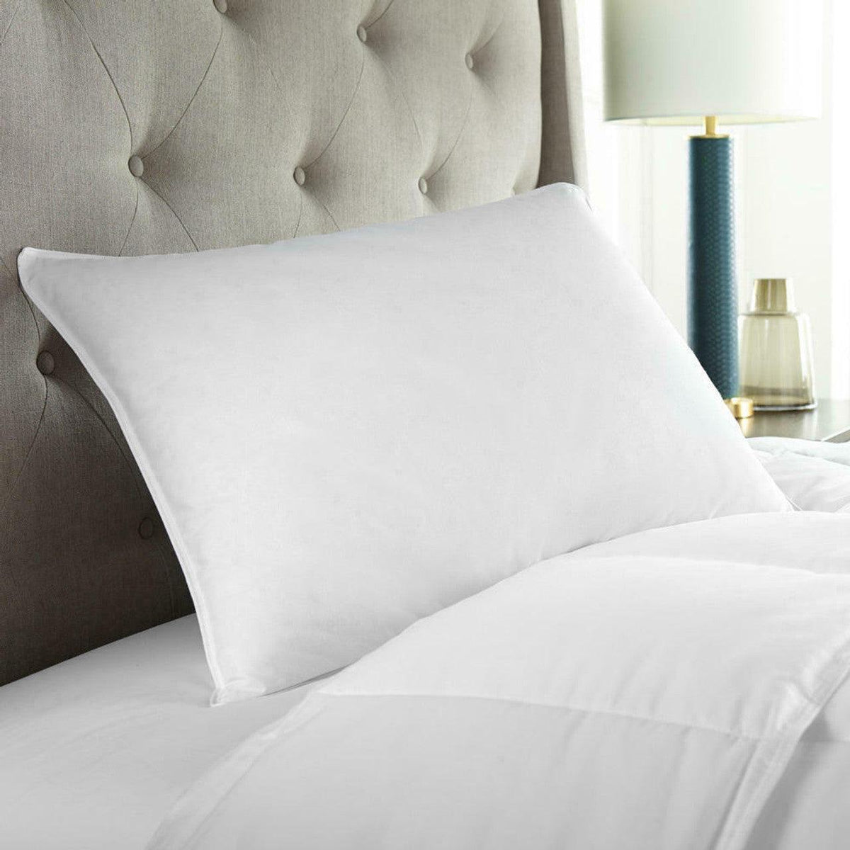 PrimaLoft Down Alternative Medium Hotel Pillow for Back & Side Sleepers (Hypoallergenic) - beddingbag.com
